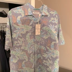 NWT Mens Tommy Bahama short Sleeve tropical button down